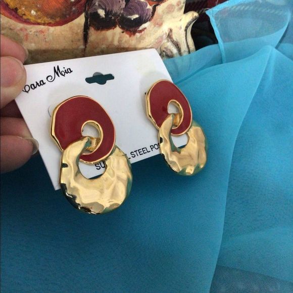 NOS NEW OLD STOCK Vintage Cara Mia Earrings Red Gold Pierced Fashion Earrings - Picture 7 of 10